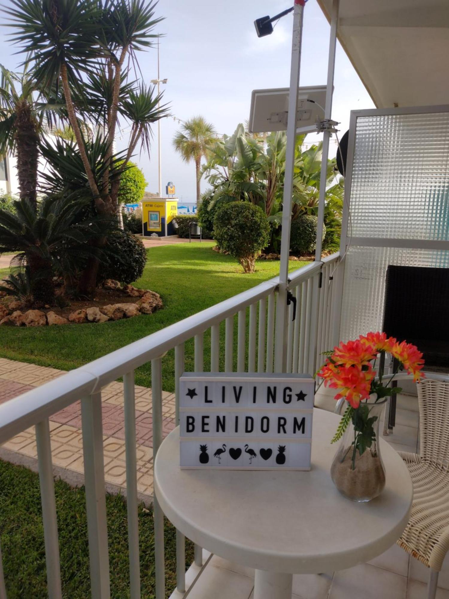 Living Benidorm. Playa Levante Exterior photo