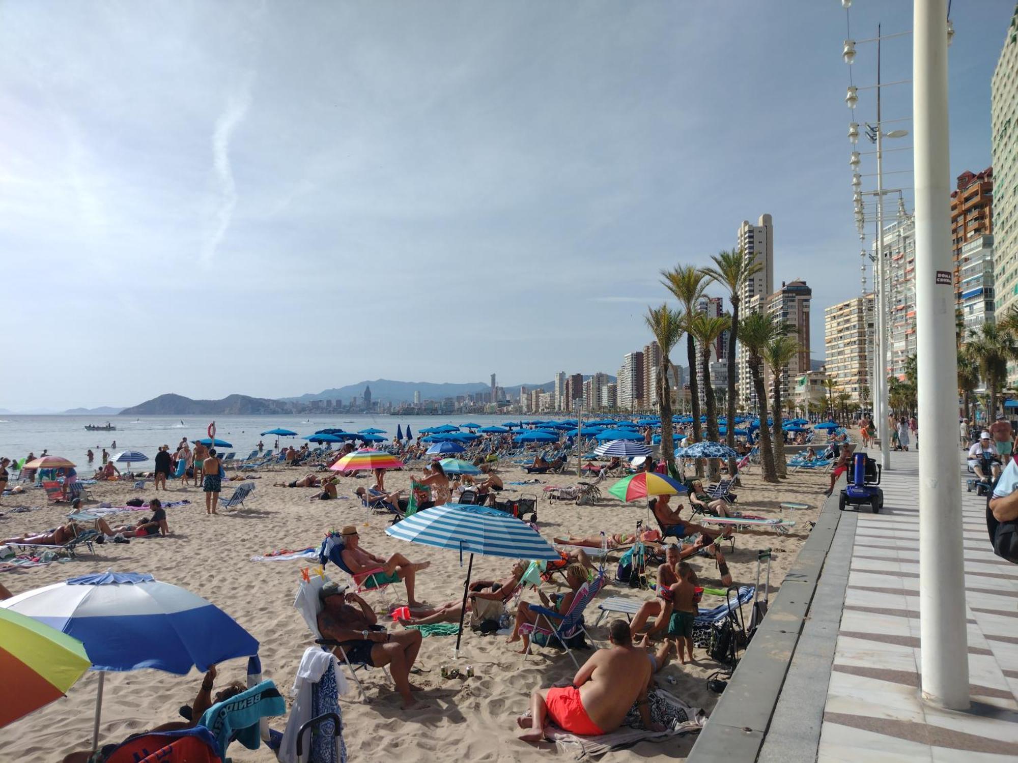 Living Benidorm. Playa Levante Exterior photo